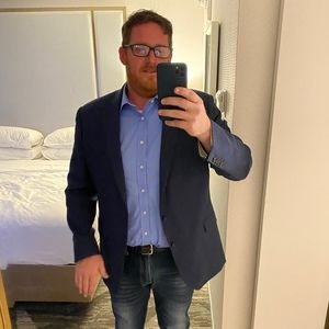 Meet your Posher, Roger